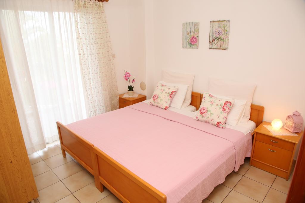 Kastoria Hotel Apartments Hanioti Ruang foto