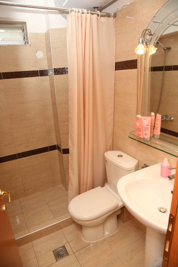 Kastoria Hotel Apartments Hanioti Bagian luar foto