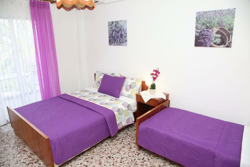 Kastoria Hotel Apartments Hanioti Bagian luar foto
